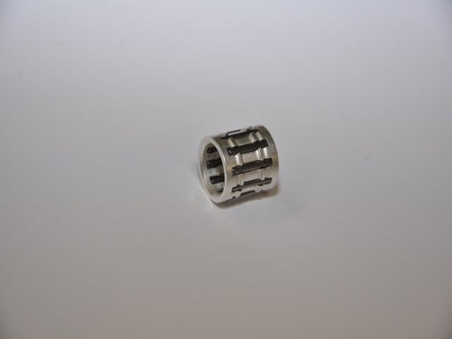 Athena Racing 12mm-es ezüstözött tűgörgős kosár (Motoforce ft.) (12x16x16)