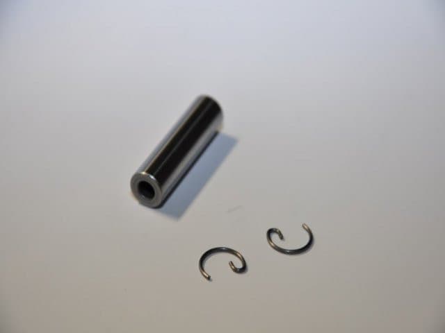 Kit spinotto pistone + anelli di fermo Athena Racing (10x38 mm)