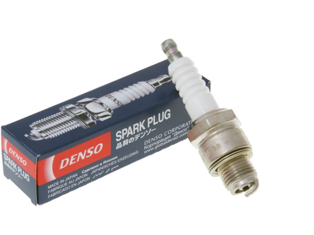 Denso W*FS-U gyújtógyertya (NGK B*HS) (Többféle változatban!) - NGK B8HS